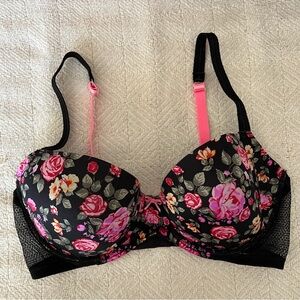 Betsey Johnson Floral T-Shirt Bra Size 36DD